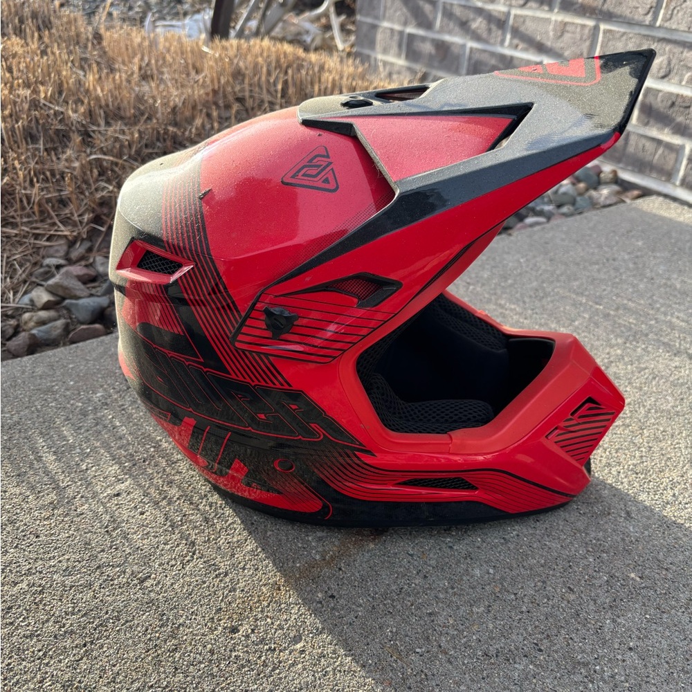 Answer Racing Motocross Helmet - Picture 2 of 4